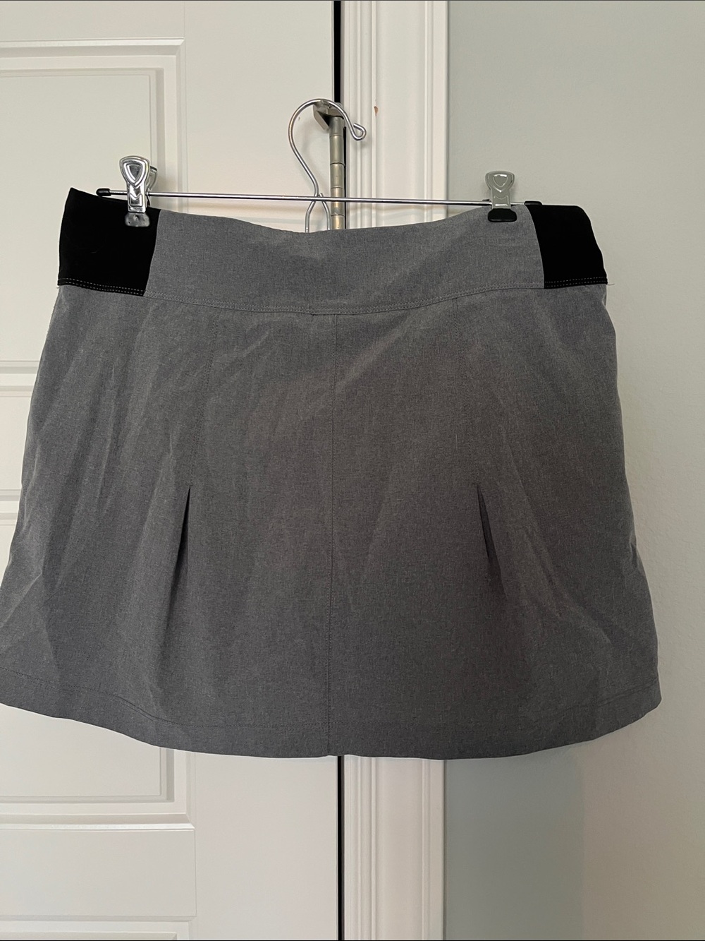 The North Face Gray Mini Skirt with Black Waist Panels